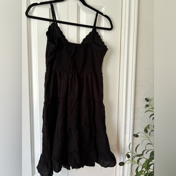 Crochet style dress - Picture 2 of 4